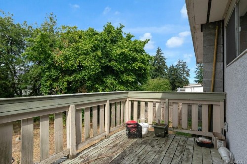 1746 Meredith Rd, Nanaimo, BC 