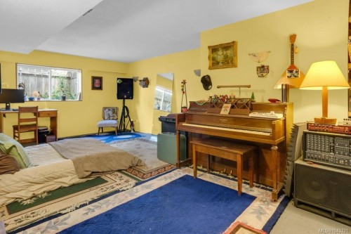 1746 Meredith Rd, Nanaimo, BC 