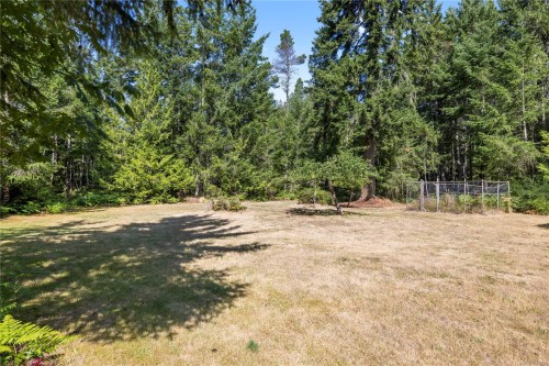 480 Oakdowne Rd, Qualicum Beach, BC 