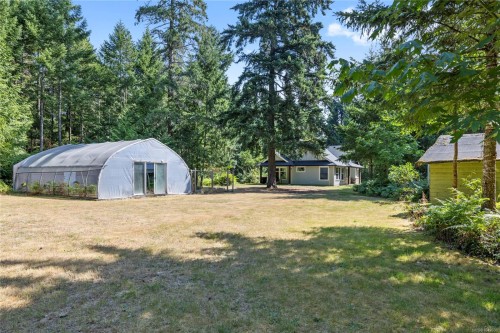 480 Oakdowne Rd, Qualicum Beach, BC 