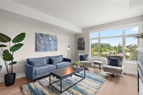 #403-2520 Hackett Cres, Central Saanich, BC - Indoor Photo Showing Living Room