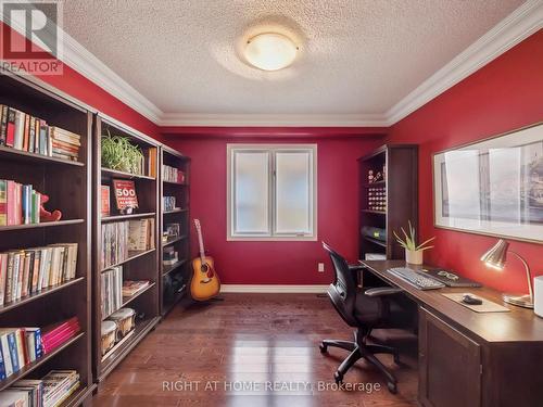 100 Carlyle Crescent, Aurora, ON - Indoor Photo Showing Office