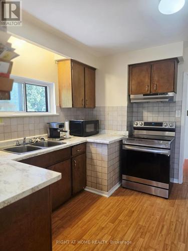 3556 Monica Drive, Mississauga, ON - Indoor Photo Showing Kitchen With Double Sink
