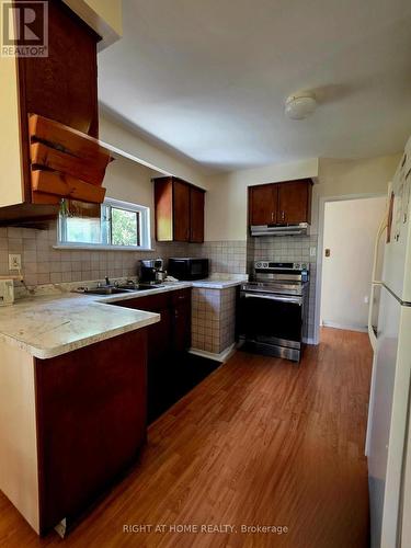 3556 Monica Drive, Mississauga, ON - Indoor Photo Showing Kitchen With Double Sink