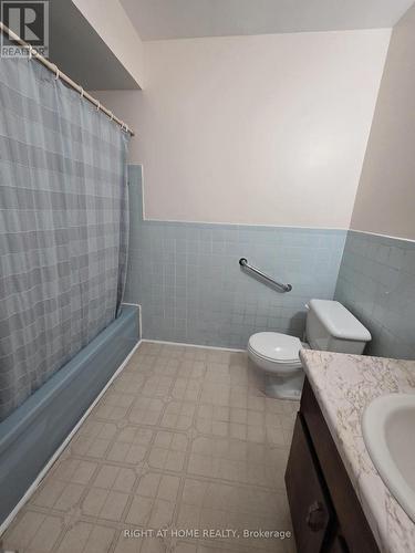 3556 Monica Drive, Mississauga, ON - Indoor Photo Showing Bathroom
