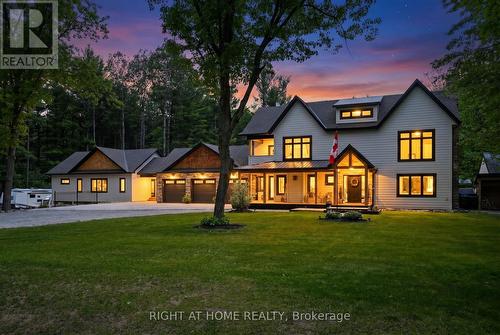 16 WOODLAND HEIGHTS DRIVE  Adjala-Tosorontio, ON L0M 1J0