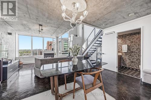 612 - 250 Manitoba Street, Toronto, ON - Indoor