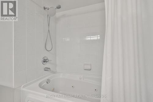 612 - 250 Manitoba Street, Toronto, ON - Indoor Photo Showing Bathroom