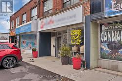 5122 DUNDAS STREET W Toronto, ON M9A 1C2