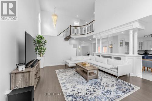 Great Room - 4145 Bonavista Crescent, Burlington, ON - Indoor