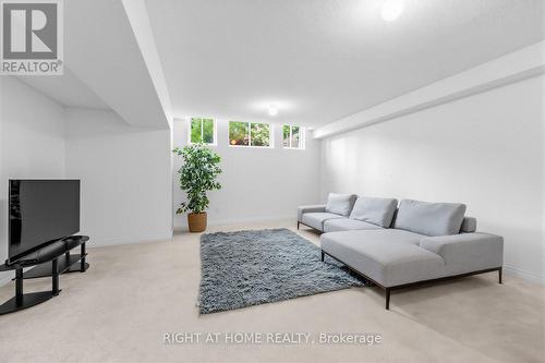 Basement Family Room - 4145 Bonavista Crescent, Burlington, ON - Indoor