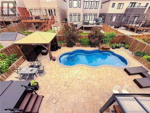 91 MCCANN Street , Guelph, Ontario N1G 0A8 2