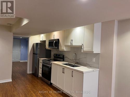 3914 Stardust Drive, Mississauga, ON 