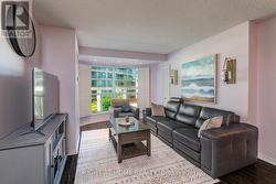 Lots of Natural Light - 