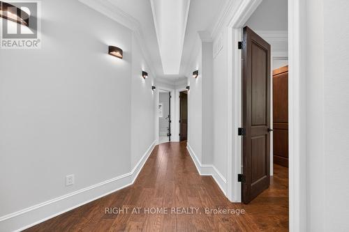 64 Ravina Crescent, Hamilton, ON - Indoor Photo Showing Other Room