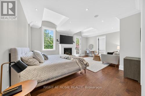 64 Ravina Crescent, Hamilton, ON - Indoor Photo Showing Bedroom With Fireplace