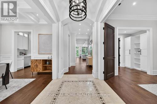 64 Ravina Crescent, Hamilton, ON - Indoor Photo Showing Other Room