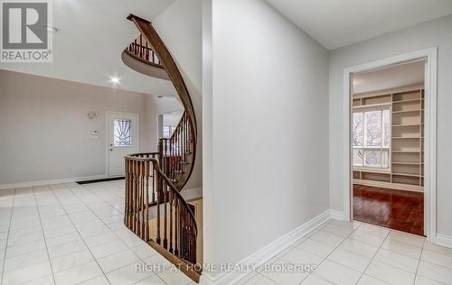 560 Chagall Court, Mississauga, ON - Indoor Photo Showing Other Room