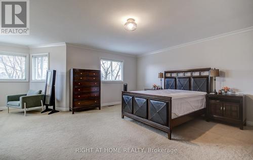 560 Chagall Court, Mississauga, ON - Indoor Photo Showing Bedroom
