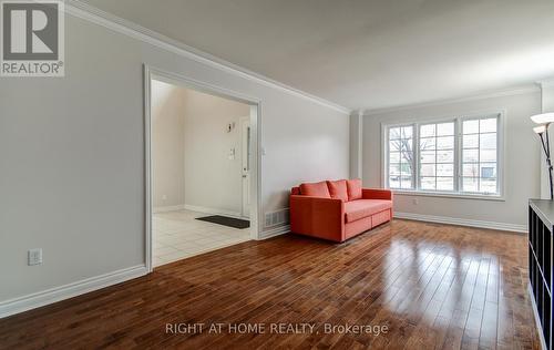 560 Chagall Court, Mississauga, ON - Indoor