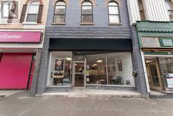 7 SIMCOE STREET S Oshawa, ON L1H 4G1