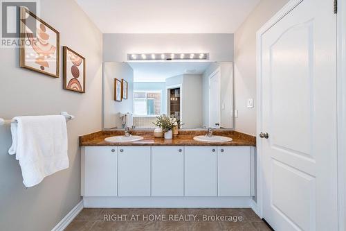 940 O'Reilly Crescent, Shelburne, ON - Indoor Photo Showing Bathroom