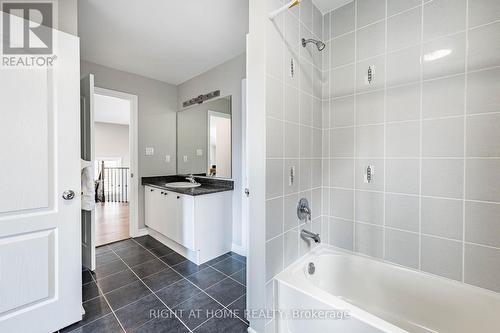 940 O'Reilly Crescent, Shelburne, ON - Indoor Photo Showing Bathroom
