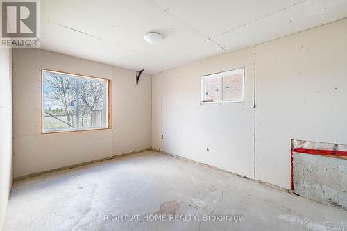 940 O'Reilly Crescent, Shelburne, ON - Indoor Photo Showing Other Room