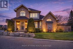 15 - 4280 TAYWOOD DRIVE  Burlington, ON L7M 4X8