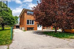 72 KATHERINE ROAD Toronto, ON M3K 1J4