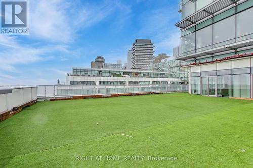 1126 - 39 Queens Quay E, Toronto, ON - Outdoor
