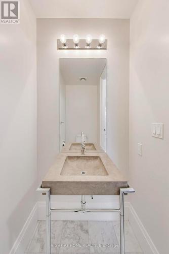 1126 - 39 Queens Quay E, Toronto, ON - Indoor