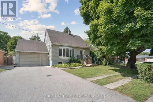 2343 Mountainside Drive, Burlington, ON - Outdoor With Facade