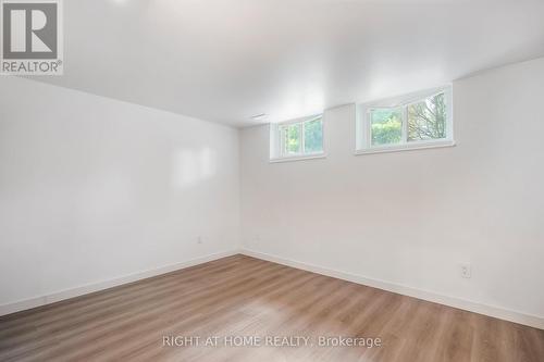 2343 Mountainside Drive, Burlington, ON - Indoor Photo Showing Other Room