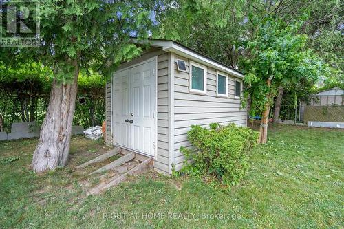 2343 Mountainside Drive, Burlington, ON - Outdoor