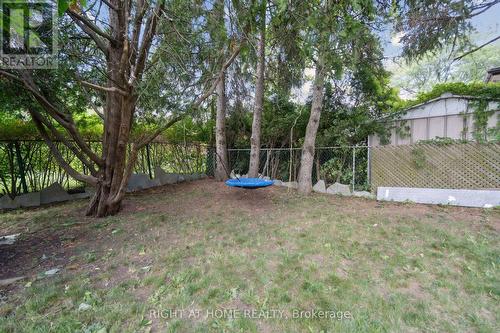 2343 Mountainside Drive, Burlington, ON - Outdoor