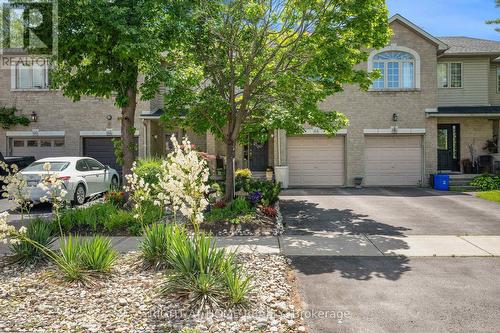 64 FOXBOROUGH DRIVE  Hamilton, ON L9G 4Y8