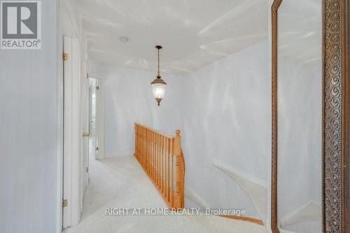 64 Foxborough Drive, Hamilton, ON - Indoor Photo Showing Other Room