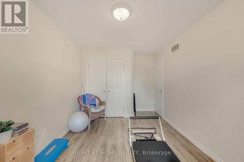 64 Foxborough Drive, Hamilton, ON - Indoor Photo Showing Other Room