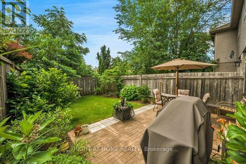 64 Foxborough Drive, Hamilton, ON - Outdoor