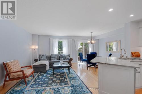 64 Foxborough Drive, Hamilton, ON - Indoor Photo Showing Other Room