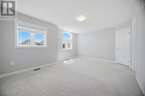 190 Rockledge Drive, Hamilton, ON - Indoor Photo Showing Other Room