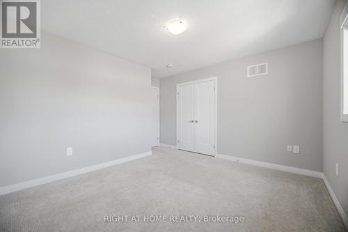190 Rockledge Drive, Hamilton, ON - Indoor Photo Showing Other Room