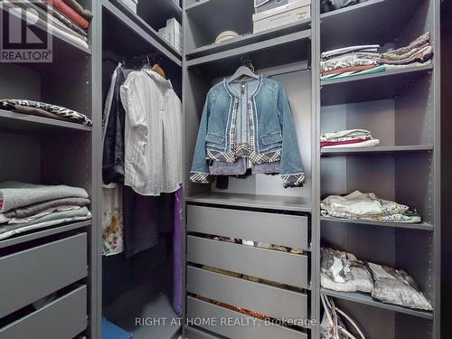 163 Lebovic Campus Drive, Vaughan, ON - Indoor With Storage