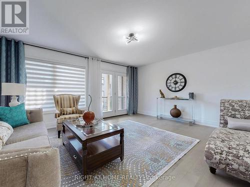 163 Lebovic Campus Drive, Vaughan, ON - Indoor Photo Showing Living Room