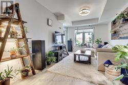 Open concept living room - 
