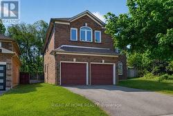130 EAGLERIDGE DRIVE Brampton, ON L6R 1E3