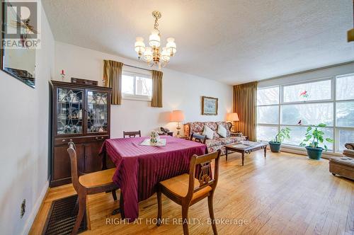 25 Strode Drive, Toronto, ON - Indoor