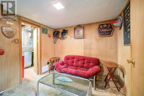 25 Strode Drive, Toronto, ON - Indoor