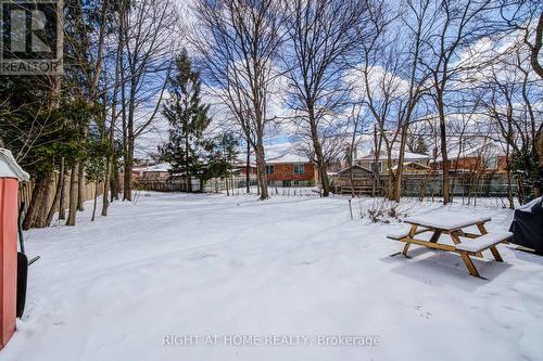 25 Strode Drive, Toronto, ON - Outdoor